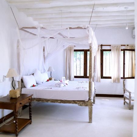Met Beach Resort Malindi Exterior photo